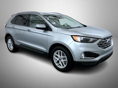 Iconic Silver Metallic 2022 Ford Edge SEL