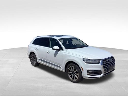2017 Audi Q7 3.0T Premium Plus