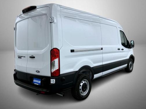 2026 Ford Transit-250 148 WB Medium Roof Cargo