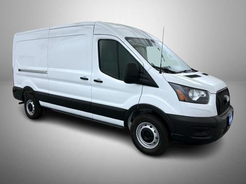 2026 Ford Transit-250 148 WB Medium Roof Cargo
