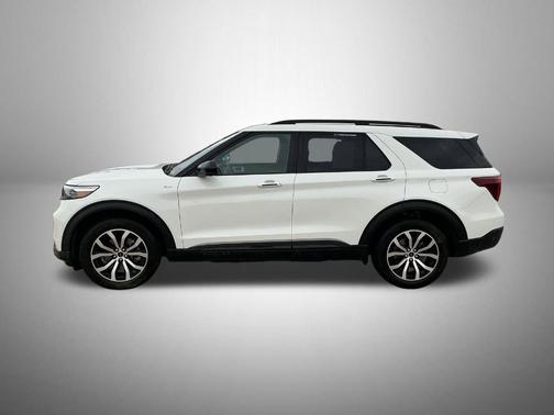 Star White 2023 Ford Explorer ST-Line