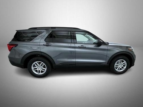 Carbonized Gray Metallic 2026 Ford Explorer Active