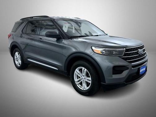 Carbonized Gray Metallic 2023 Ford Explorer XLT