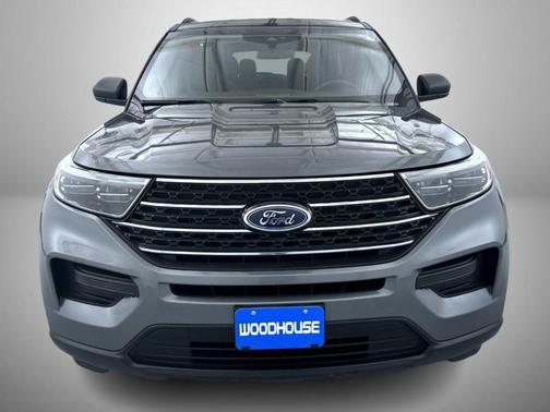 Carbonized Gray Metallic 2023 Ford Explorer XLT