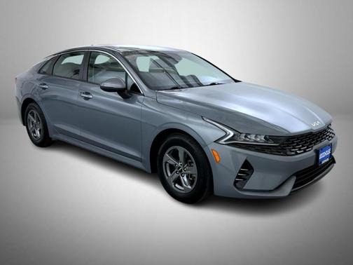 Everlasting Silver 2023 Kia K5 LXS
