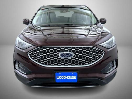 Burgundy Velvet Metallic Tinted Clearcoat 2024 Ford Edge SEL