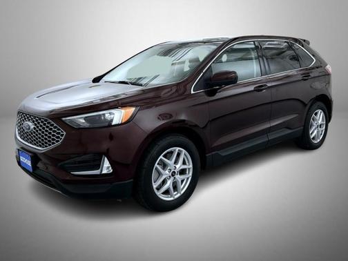 Burgundy Velvet Metallic Tinted Clearcoat 2024 Ford Edge SEL