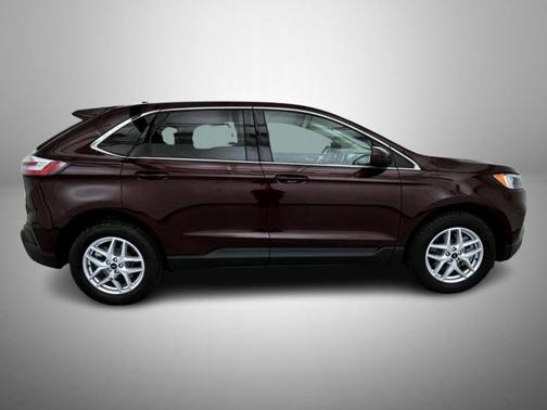 Burgundy Velvet Metallic Tinted Clearcoat 2024 Ford Edge SEL