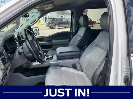 Oxford White 2022 Ford F-150 Lariat