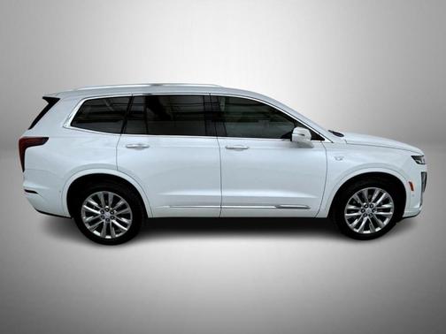 2021 Cadillac XT6 Premium Luxury FWD