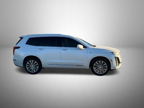 2021 Cadillac XT6 Premium Luxury FWD