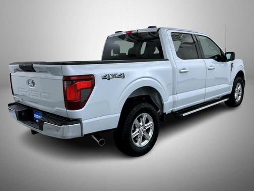 White Metallic 2025 Ford F-150 XLT