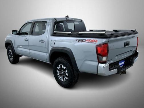 2018 Toyota Tacoma SR5