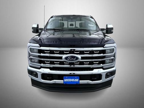 2025 Ford F-350 Lariat Super Duty