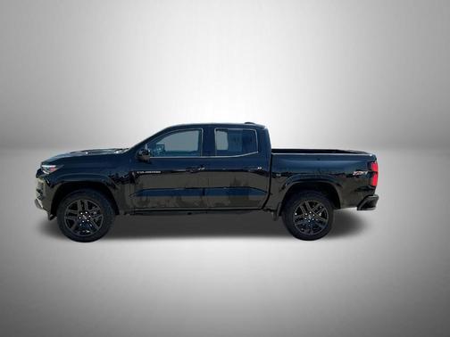 Black 2025 Chevrolet Colorado Z71