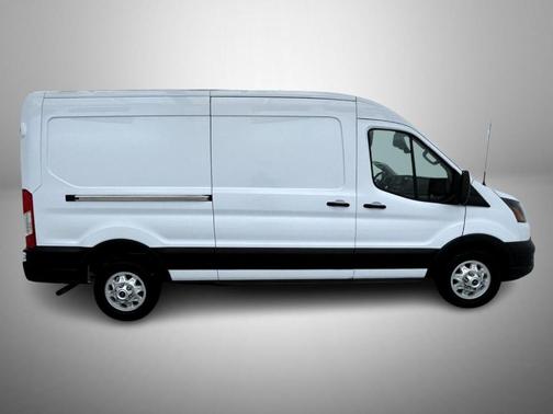 Oxford White 2023 Ford Transit-250 Base