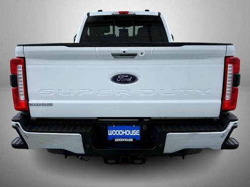 2024 Ford F-350 Lariat Super Duty