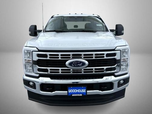 2026 Ford F-350 XLT