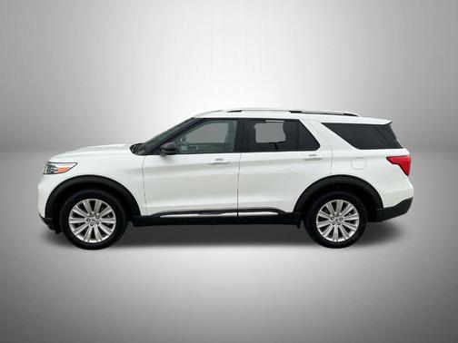 Star White 2022 Ford Explorer Limited