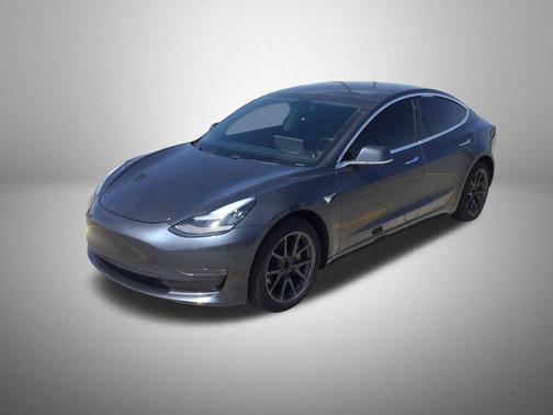 Gray 2019 Tesla Model 3 Long Range