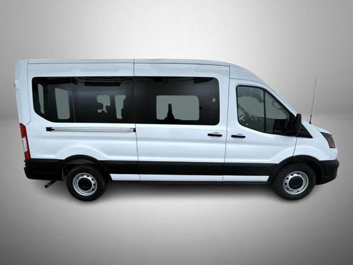 Oxford White 2026 Ford Transit-350 XL