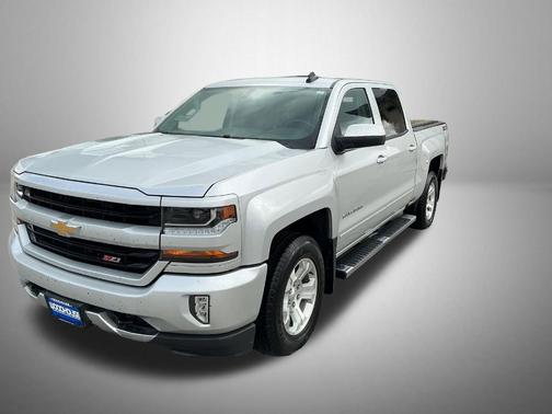 Silver Ice Metallic 2018 Chevrolet Silverado 1500 LT