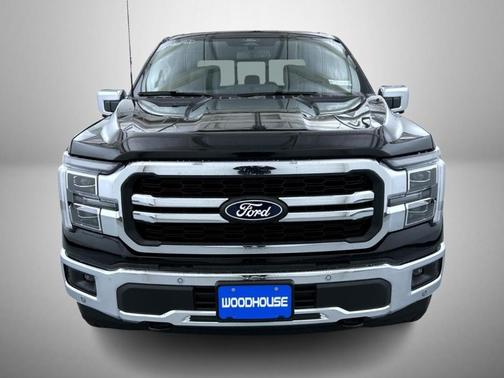Iconic Silver Metallic 2026 Ford F-150 Lariat