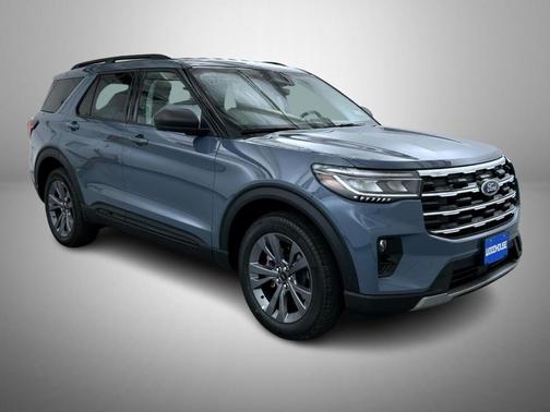 Vapor Blue Metallic 2026 Ford Explorer Active