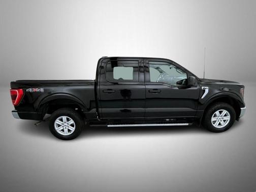 Black Metallic 2023 Ford F-150 XLT