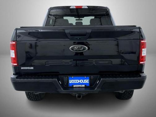 Black 2020 Ford F-150 XLT