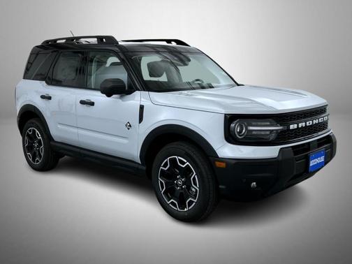 Space White Metallic 2026 Ford Bronco Sport Outer Banks