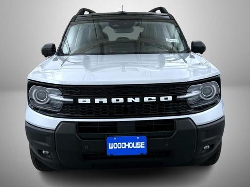 Space White Metallic 2026 Ford Bronco Sport Outer Banks