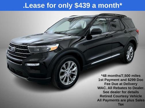 Black Metallic 2022 Ford Explorer XLT