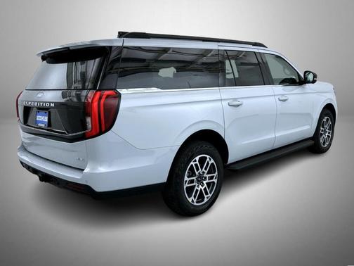 Space Silver 2026 Ford Expedition Max Active
