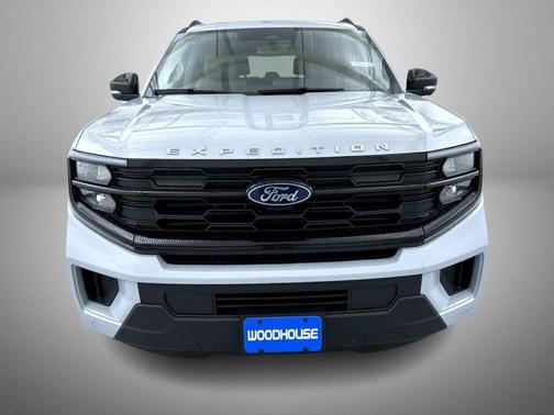 Space Silver 2026 Ford Expedition Max Active