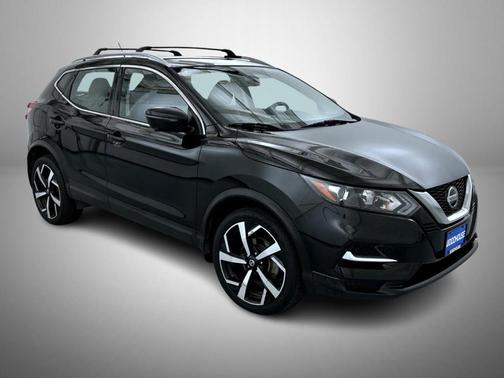 2021 Nissan Rogue Sport SL