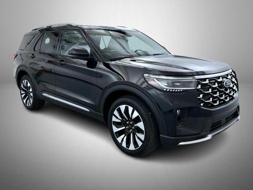 Black Metallic 2025 Ford Explorer Platinum