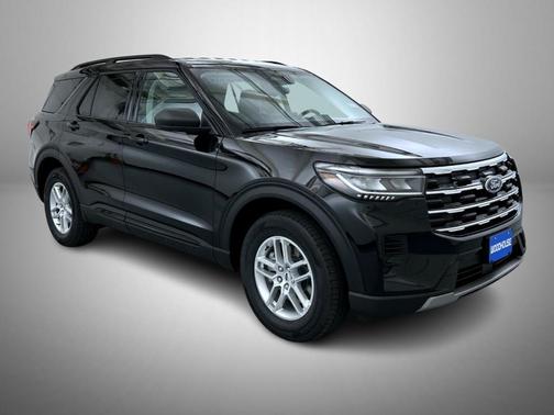 Agate Black Metallic 2026 Ford Explorer Active