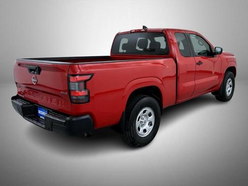 2023 Nissan Frontier S
