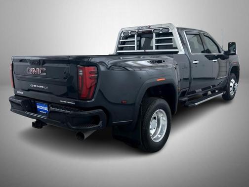 2024 GMC Sierra 3500 Denali