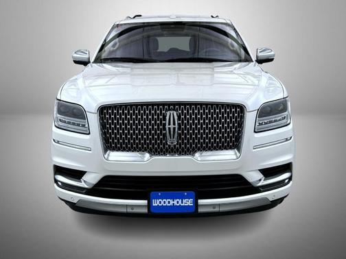 2019 Lincoln Navigator L Black Label