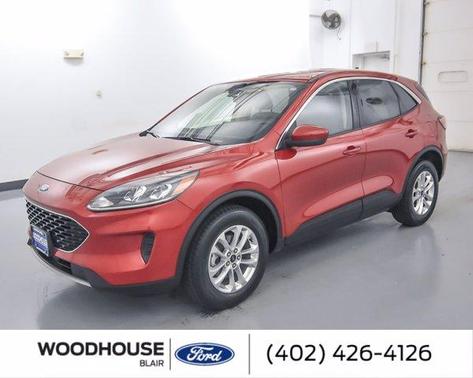 Photo 1 of 26 of 2020 Ford Escape SE