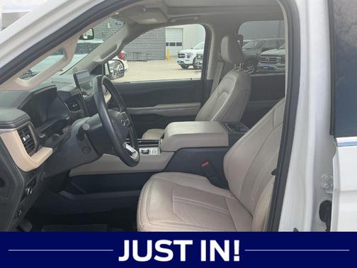 Star White 2023 Ford Expedition Limited