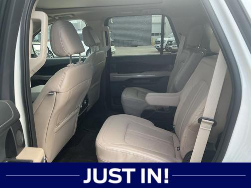 Star White 2023 Ford Expedition Limited