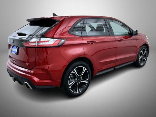 2020 Ford Edge ST