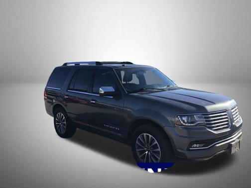 2016 Lincoln Navigator Select
