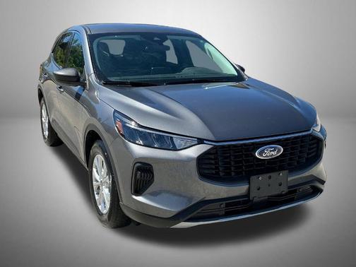 Carbonized Gray Metallic 2023 Ford Escape Active