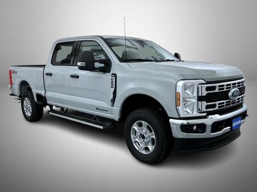 Avalanche 2026 Ford F-250 XLT