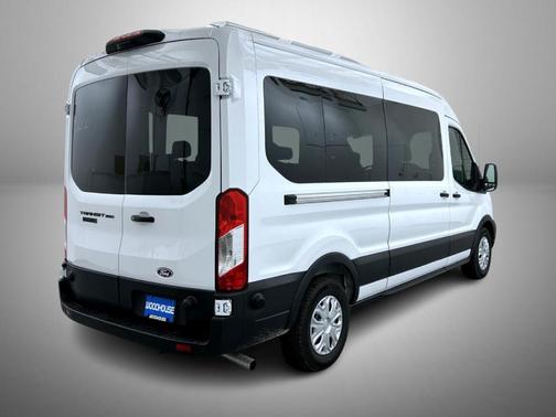 Oxford White 2026 Ford Transit-350 XL