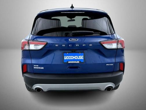 Atlas Blue Metallic 2022 Ford Escape SE